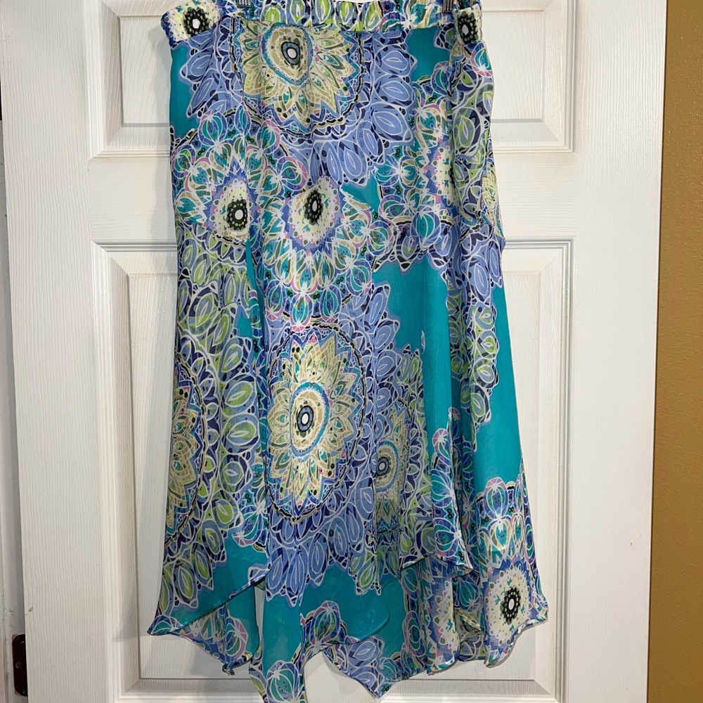 Sag Harbor Blue and Green Patterned Midi Skirt. Size large. EUC - Picture 2 of 3